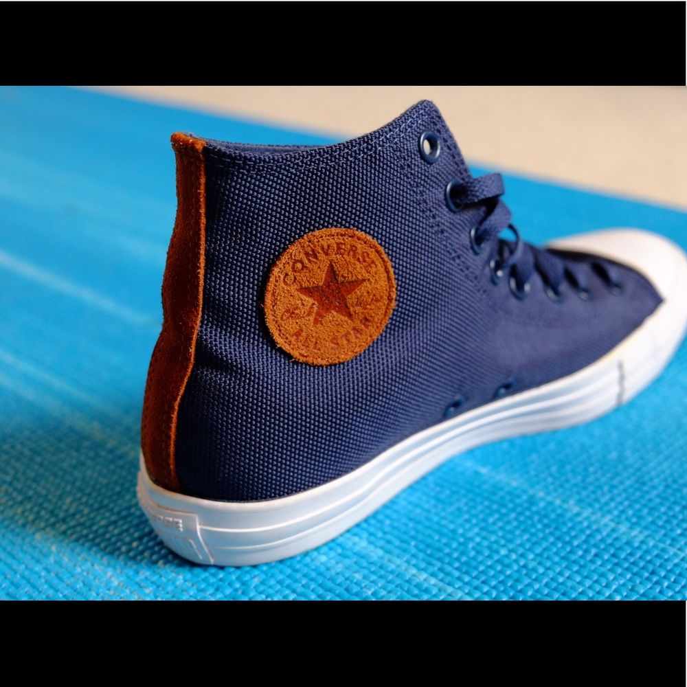 Converse Chuck Taylor All Star, Men’s 9, Leather